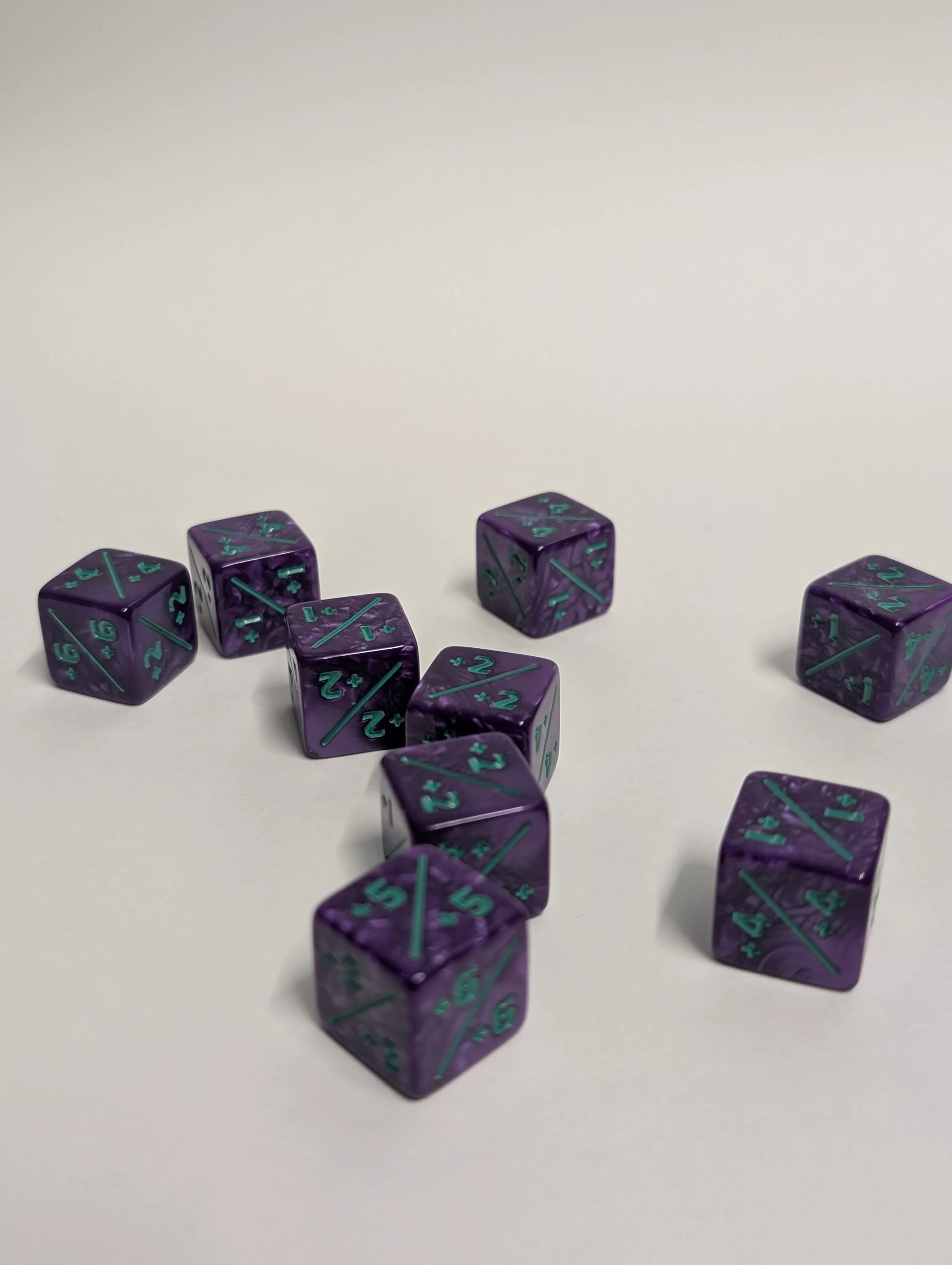 +1/+1 Dice Counters, Pack of 9 - Image 2
