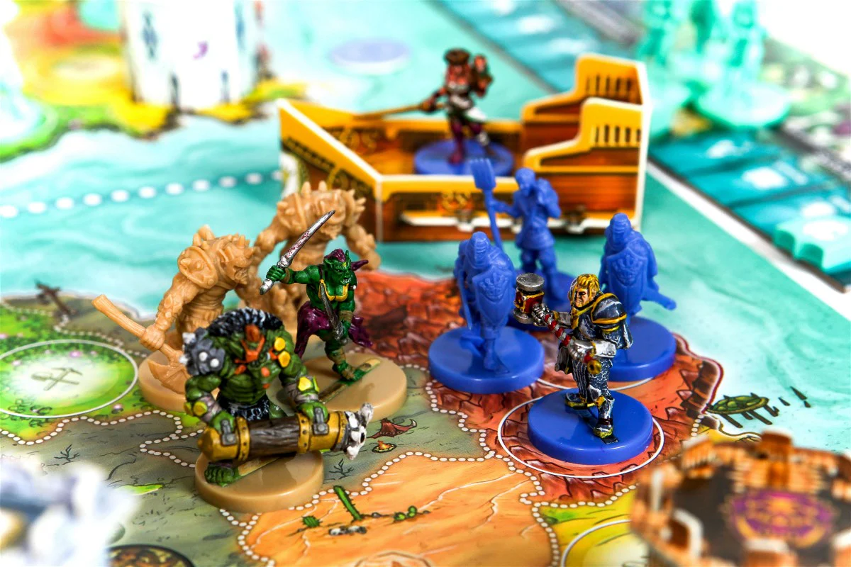 Heroes of Land, Air & Sea - Image 4